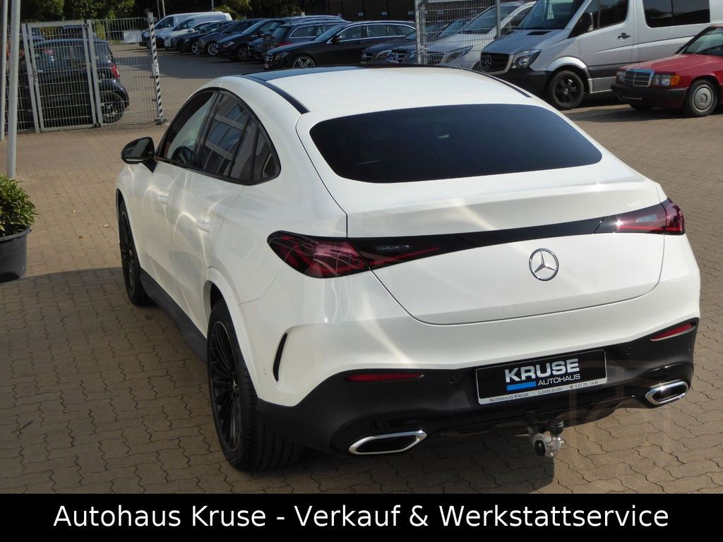 Mercedes-Benz GLC 300 d 4M COUPE+AMG+AHK+PANORAMA+DIGITAL-L.