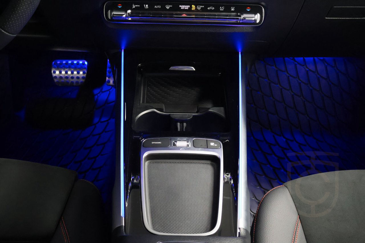 Mercedes-Benz GLB 250 4MATIC AMG Line NIGHT