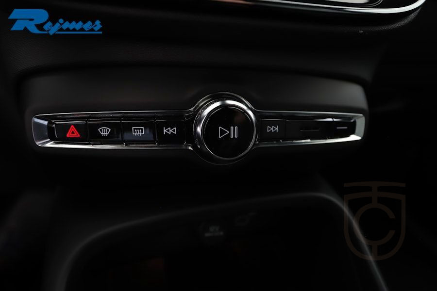 Volvo XC40 B4 FWD Bensin Core
