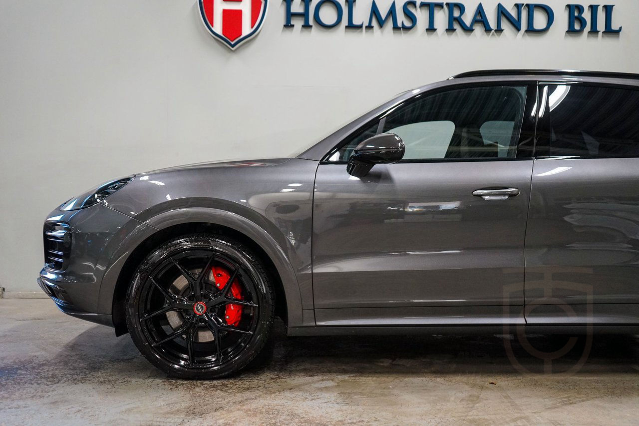 Porsche Cayenne GTS