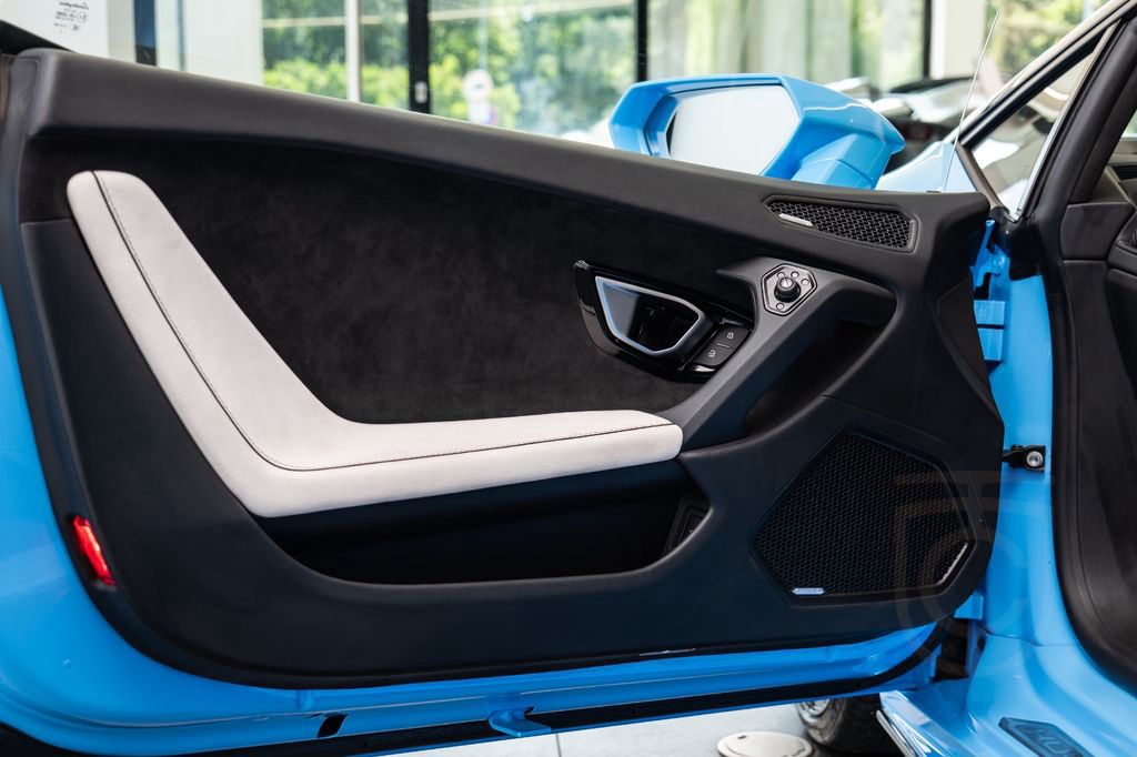 Lamborghini Huracán EVO Spyder/Blu Cepheus/LIFT/Sensonum