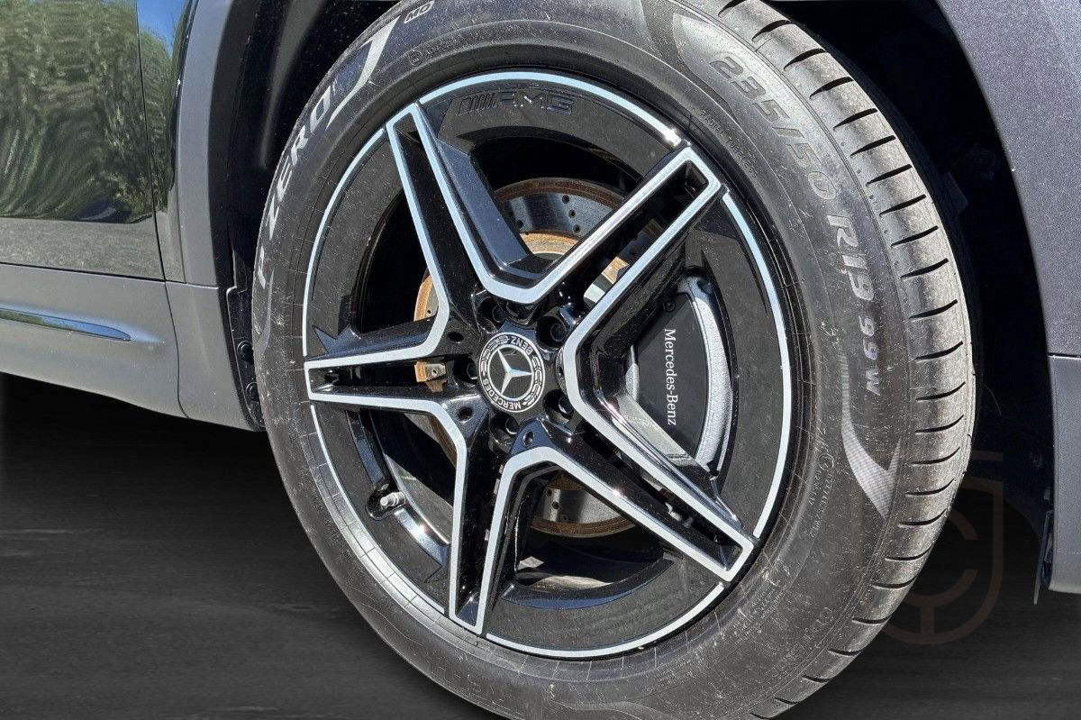 Mercedes-Benz GLB 220 d 4MATIC