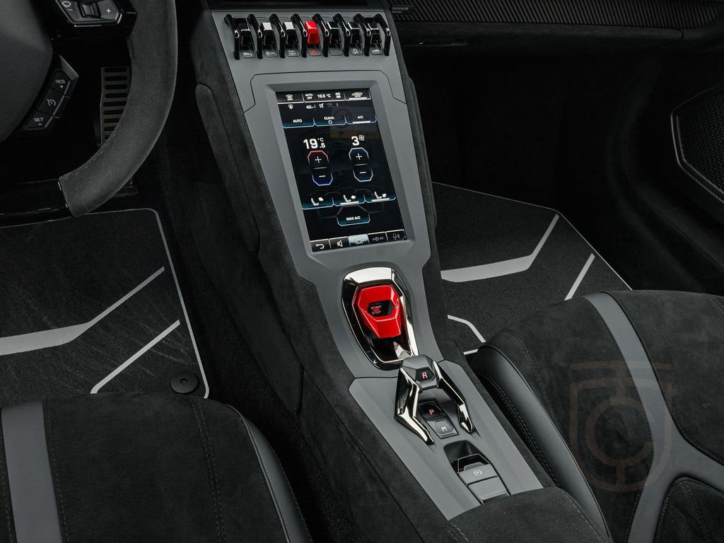 Lamborghini Huracán STO