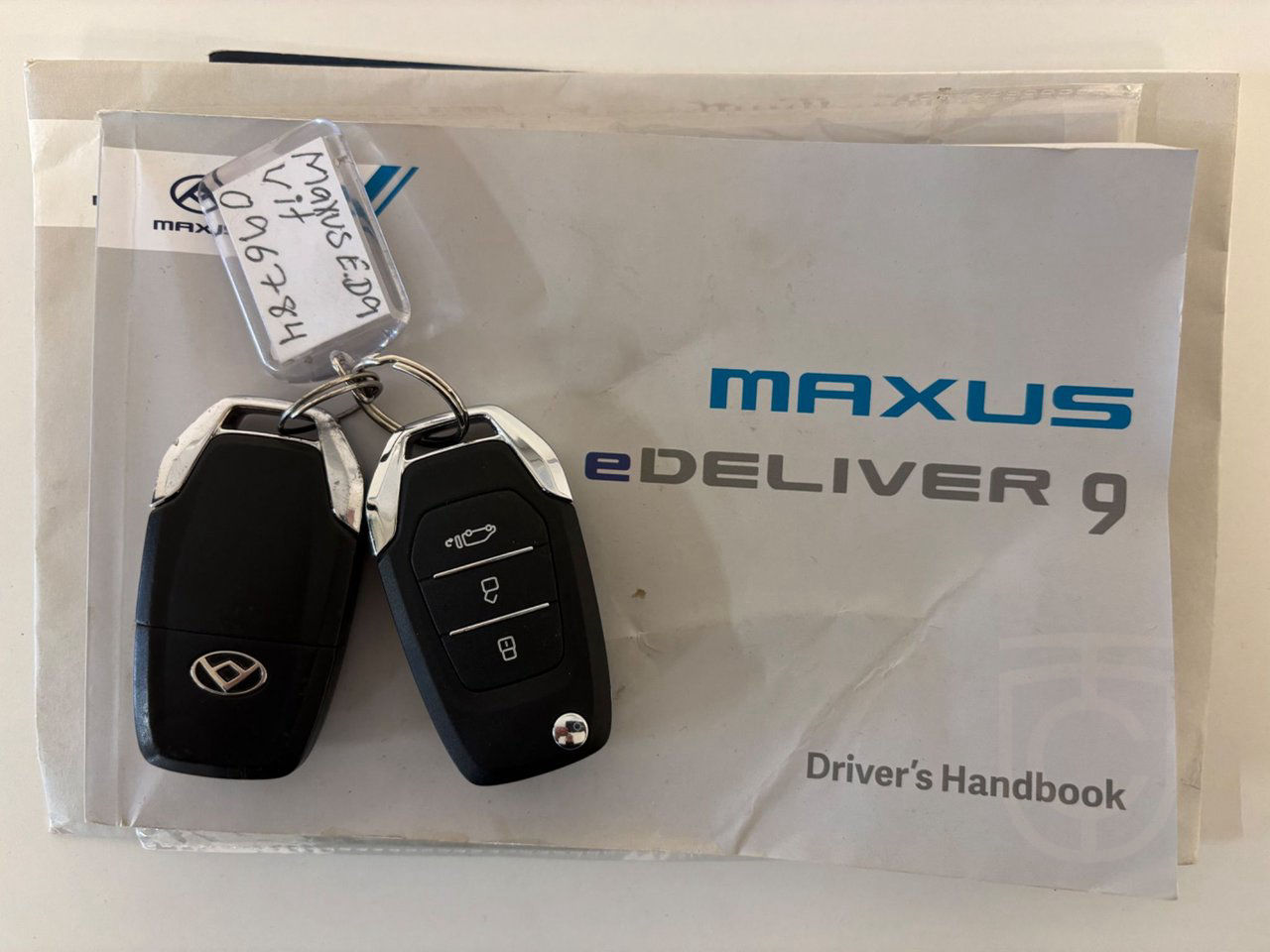 Maxus E-Deliver 9
