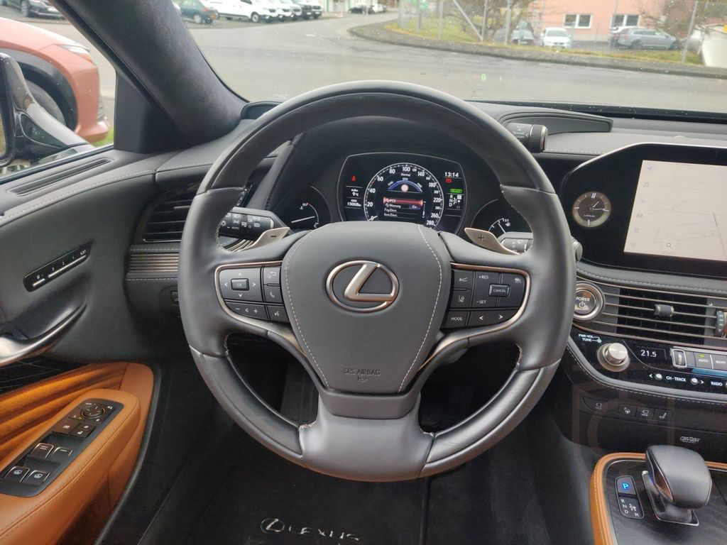 Lexus LS 500 h Luxury Line Fond Entertainment Massage