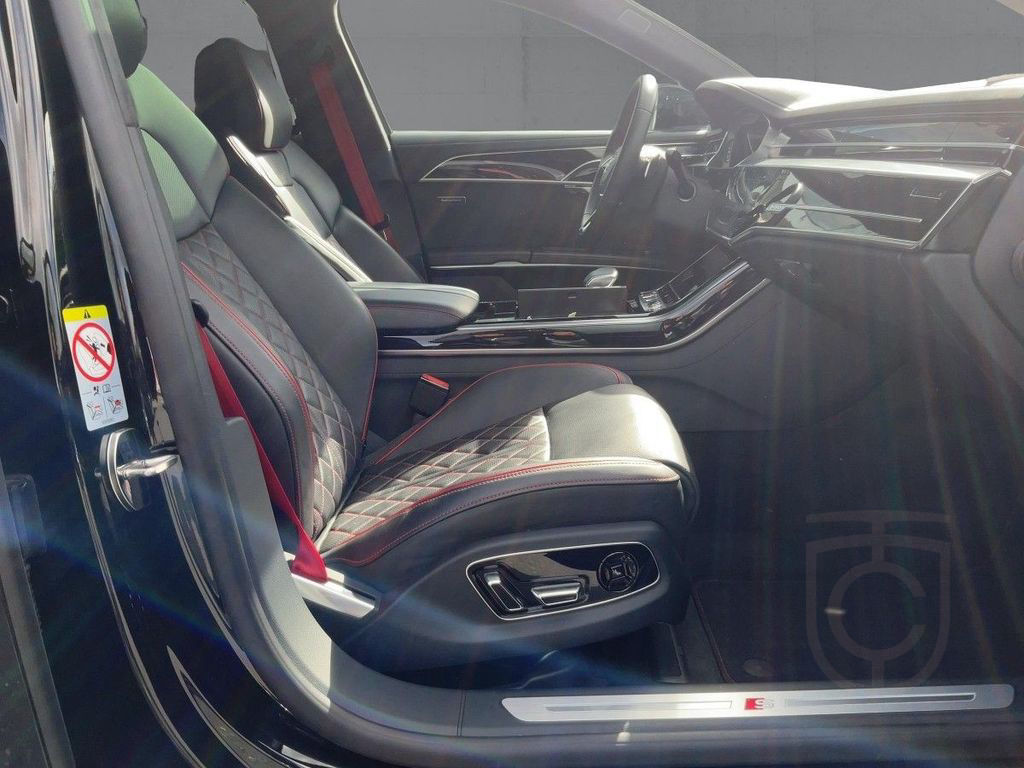 Audi S8 quattro PanoDach | HUD | AHK | Standhzg | 5JG