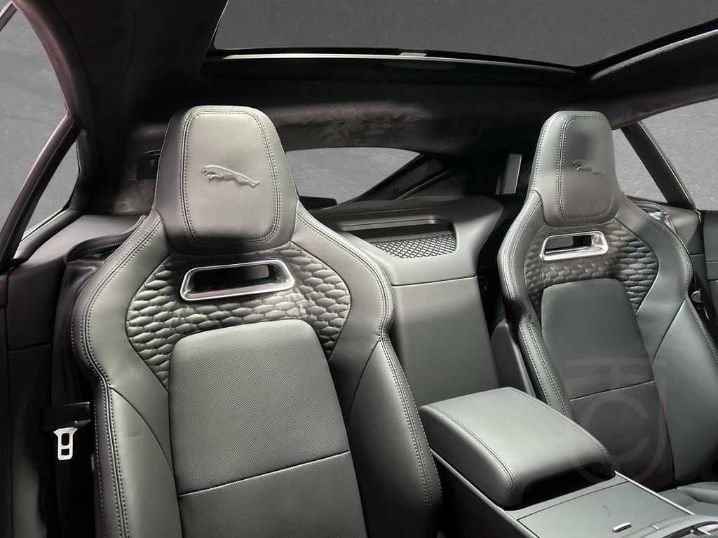 Jaguar F-Type Coupe P450 AWD R-Dyn. Panoramadach