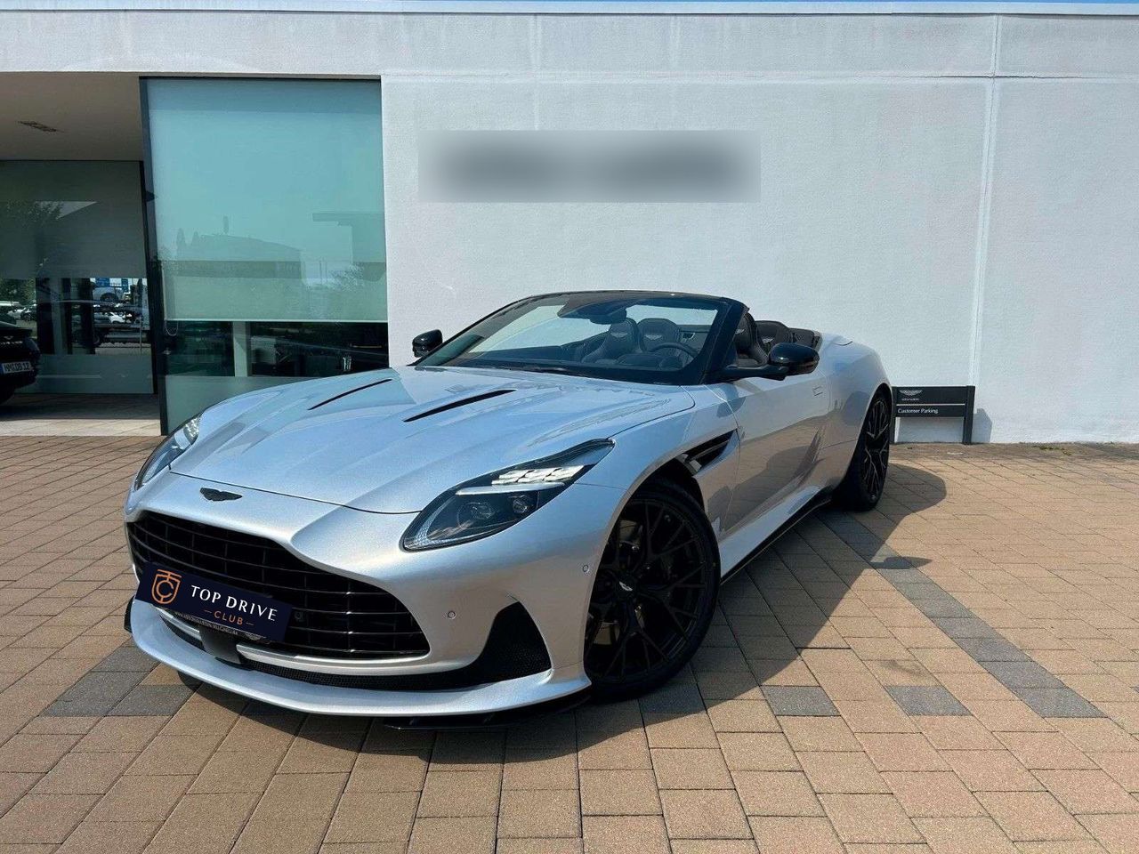 Aston Martin DB12 4.0 V8 Volante