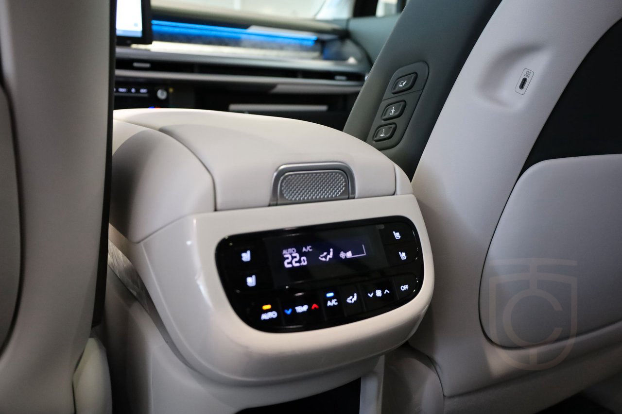 Hyundai IONIQ 9  Advanced AWD 110,