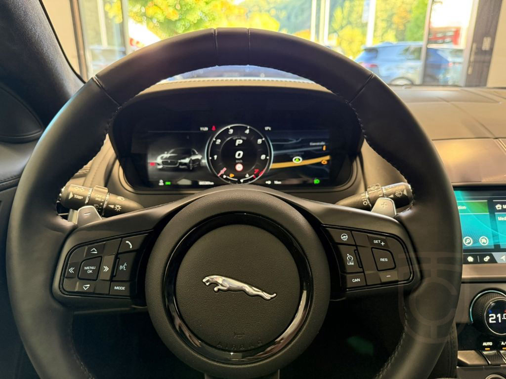 Jaguar F-Type P450 AWD Coupe 75 GLASDACH SITZKÜHLUNG