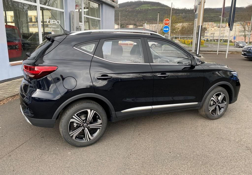 MG ZS EV