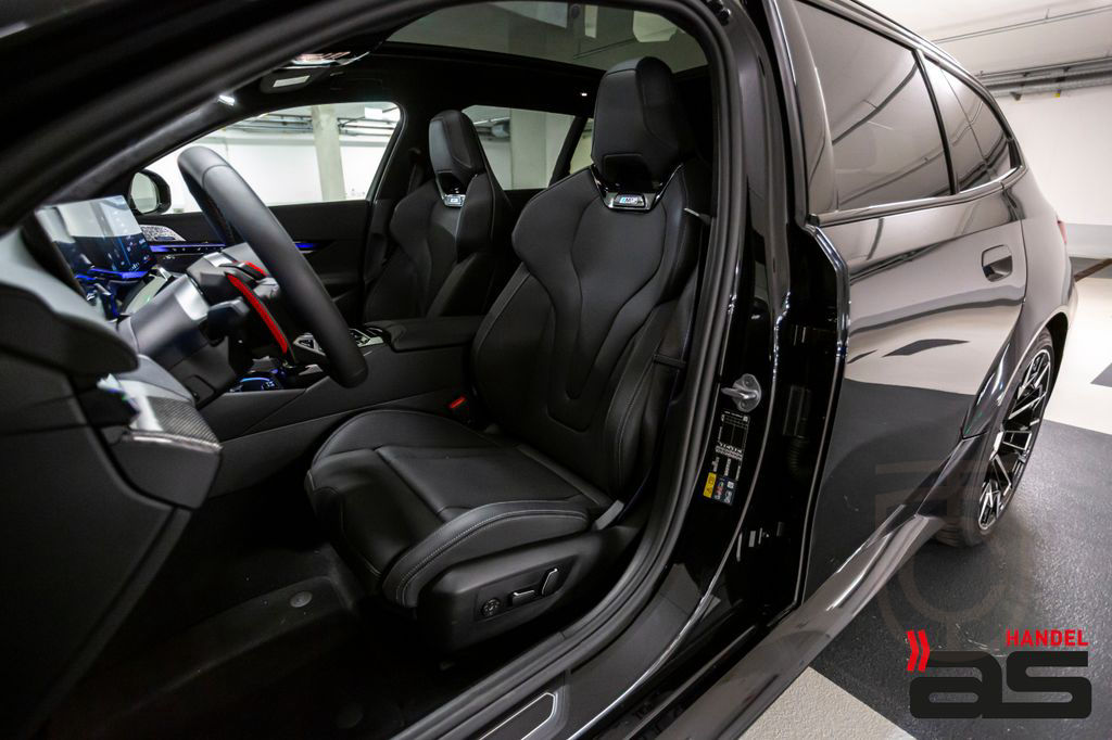 BMW M5 touring Ultimate|Keramik|Carbon|Pano|B&O|21"