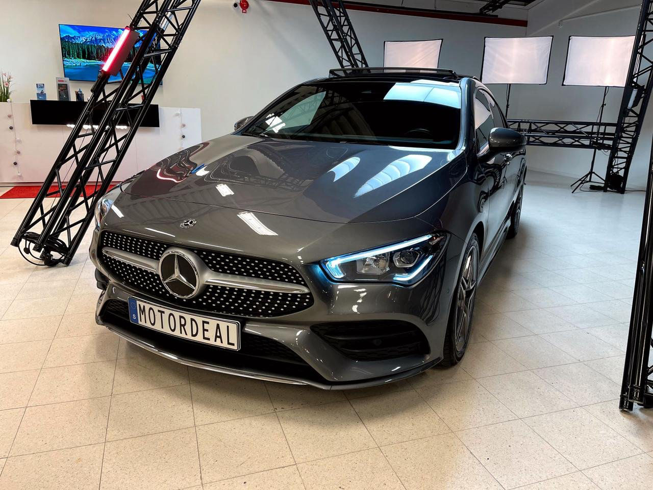 Mercedes-Benz CLA 220 Aut AMG Sport Panorama 190hk (SÅLD)