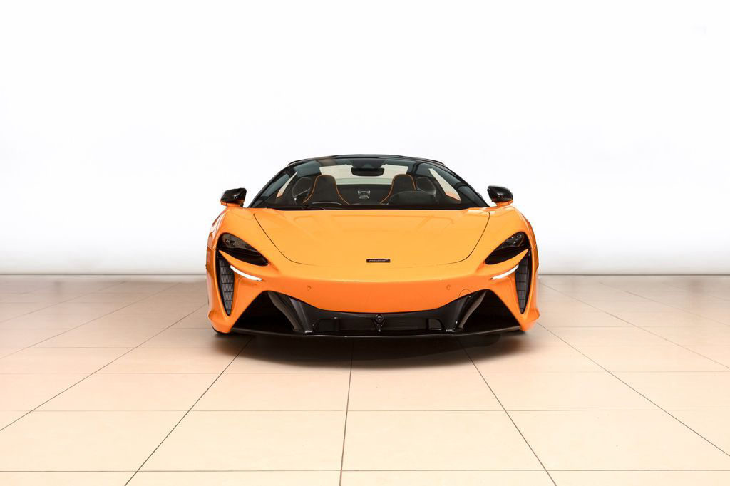 McLaren Artura Spider - MSO Paint, Electrochromic roof