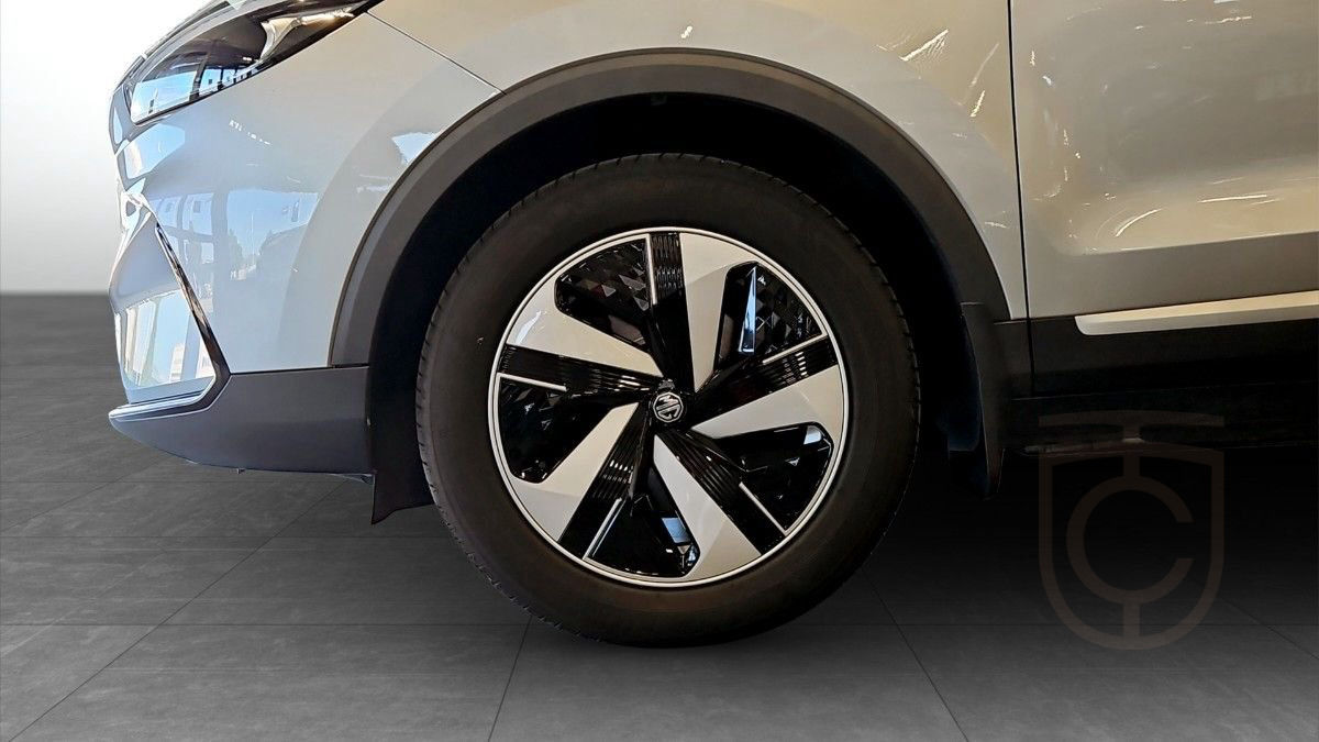 MG ZS EV LUXURY
