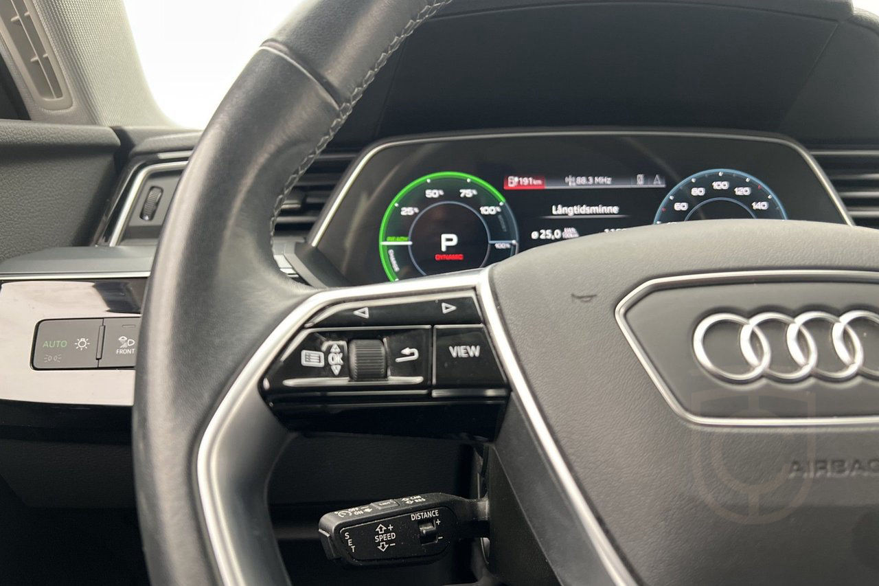 Audi Q8 50 e-tron Quattro