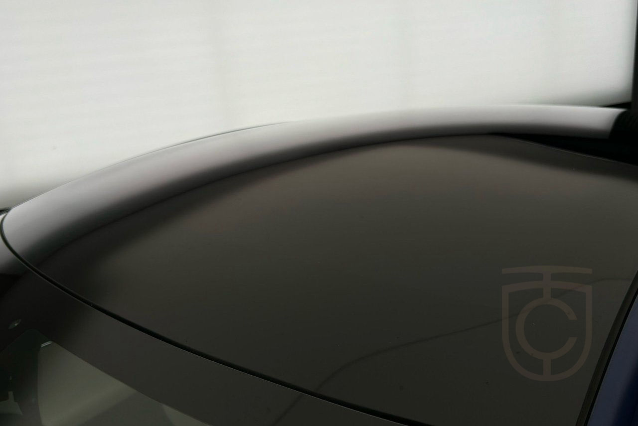 Tesla Model S AWD Yoke