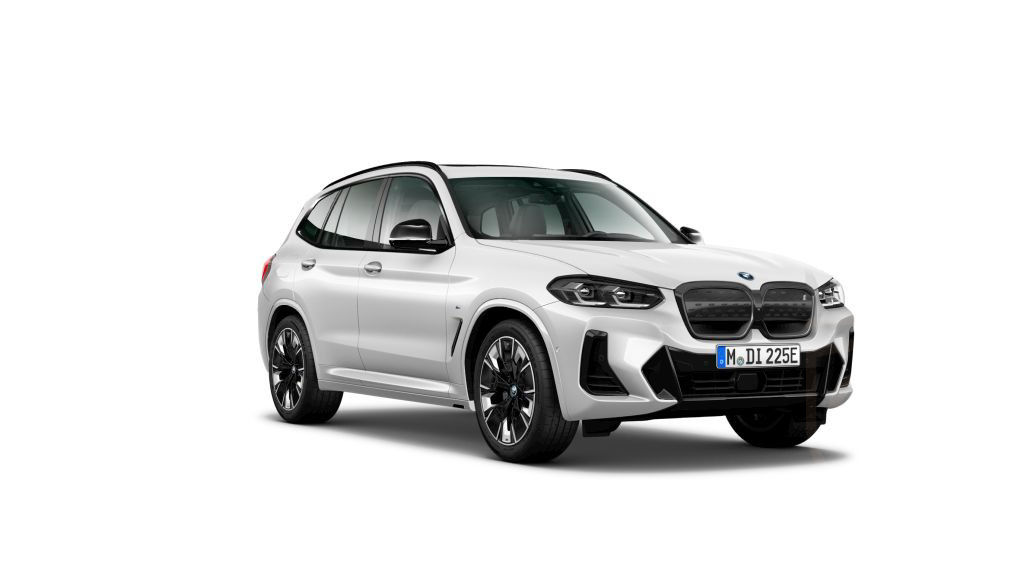 BMW iX3 Charged Plus