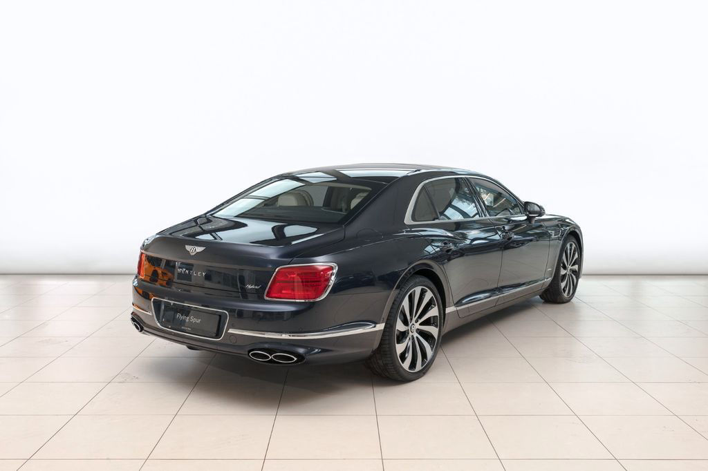Bentley Flying Spur Azure Hybrid