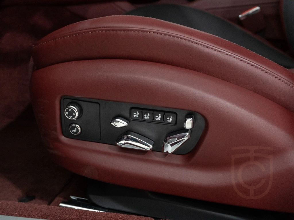 Bentley Flying Spur S Hybrid *Leasing mgl.*NAIM*