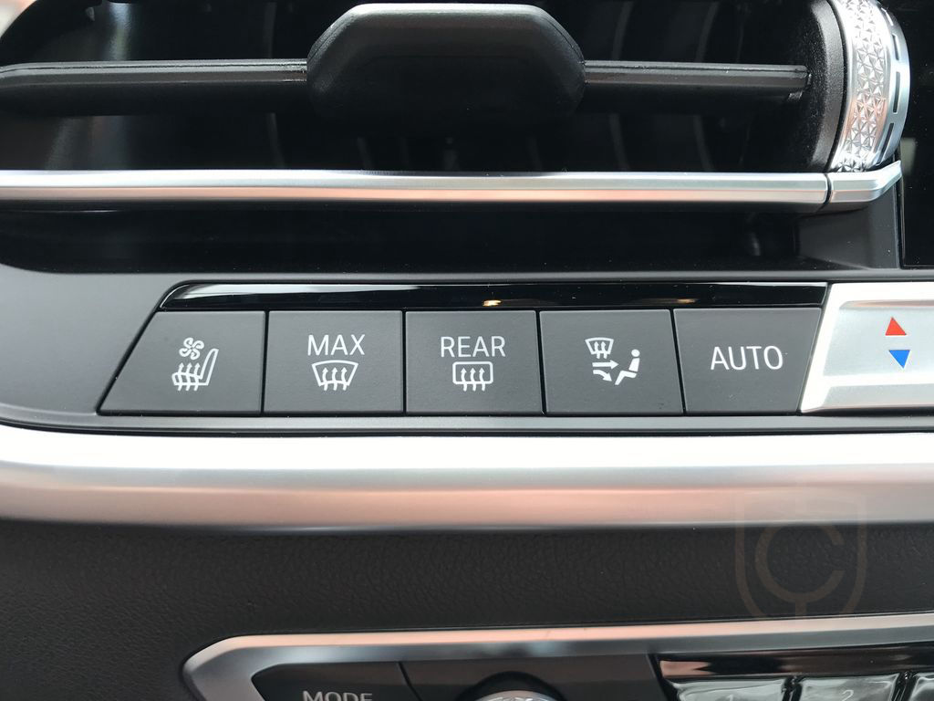BMW X6 xDrive40d M Sportpaket Head-Up HK HiFi DAB