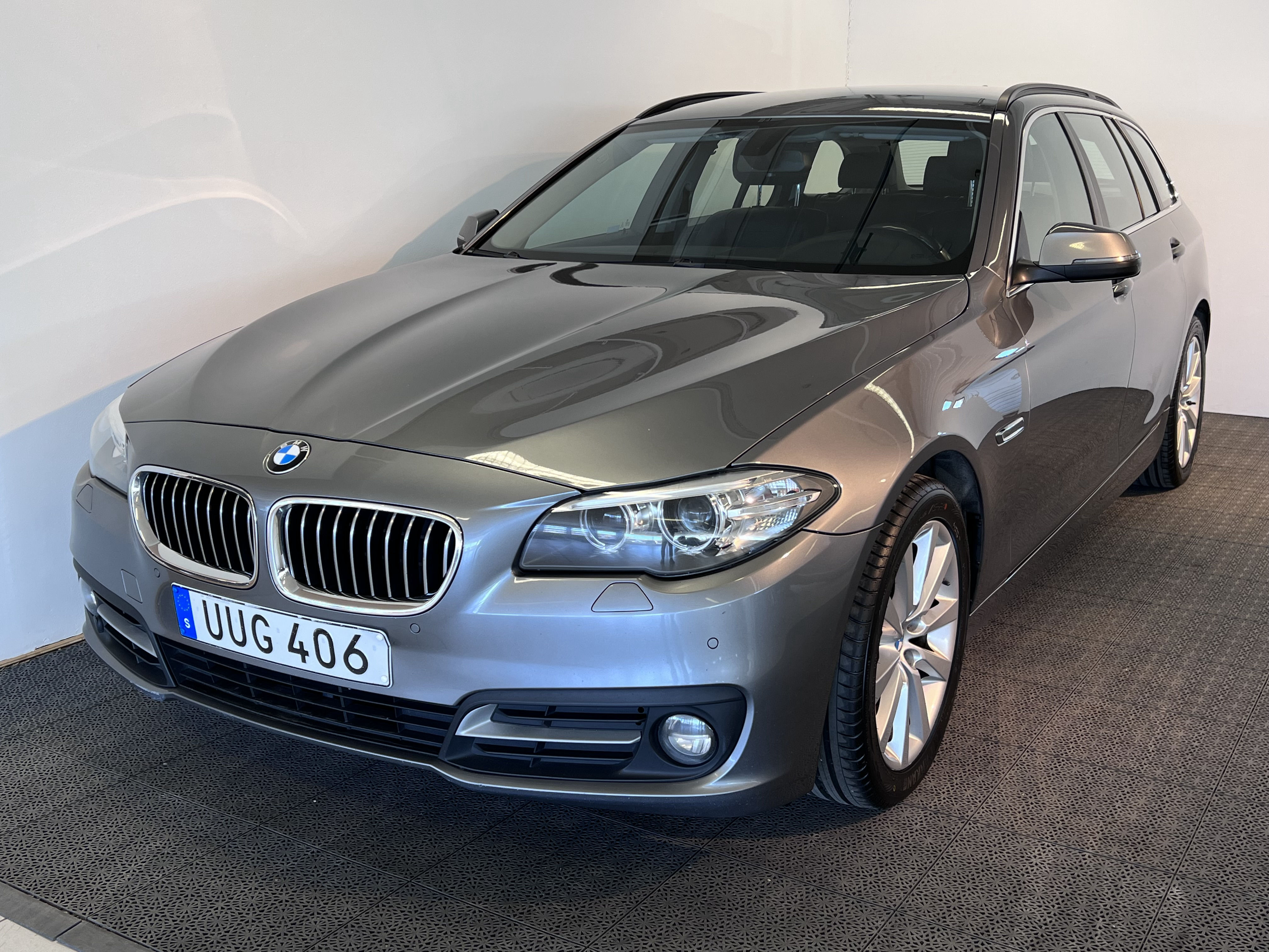 BMW 520d xDrive Touring