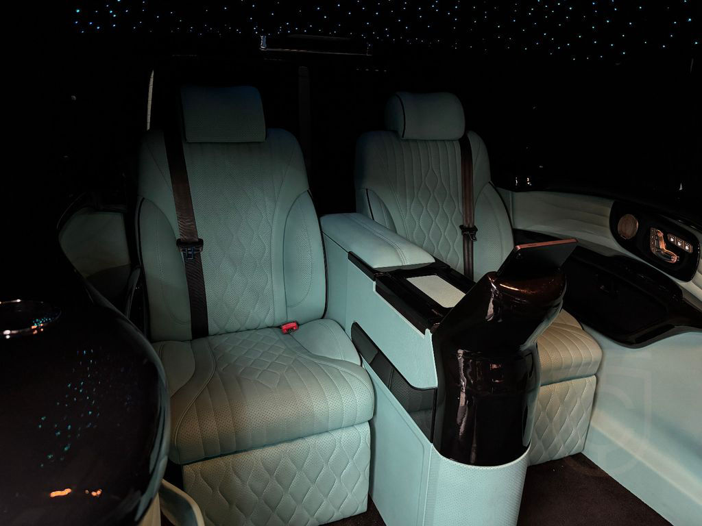 Mercedes-Benz Vito Tourer 119 CDI Pro extralang *VIP-Shuttle*