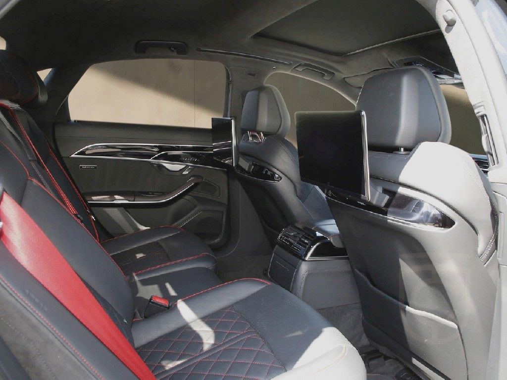 Audi S8 4.0 TFSI Assist Design P. Standh. Leder erw.