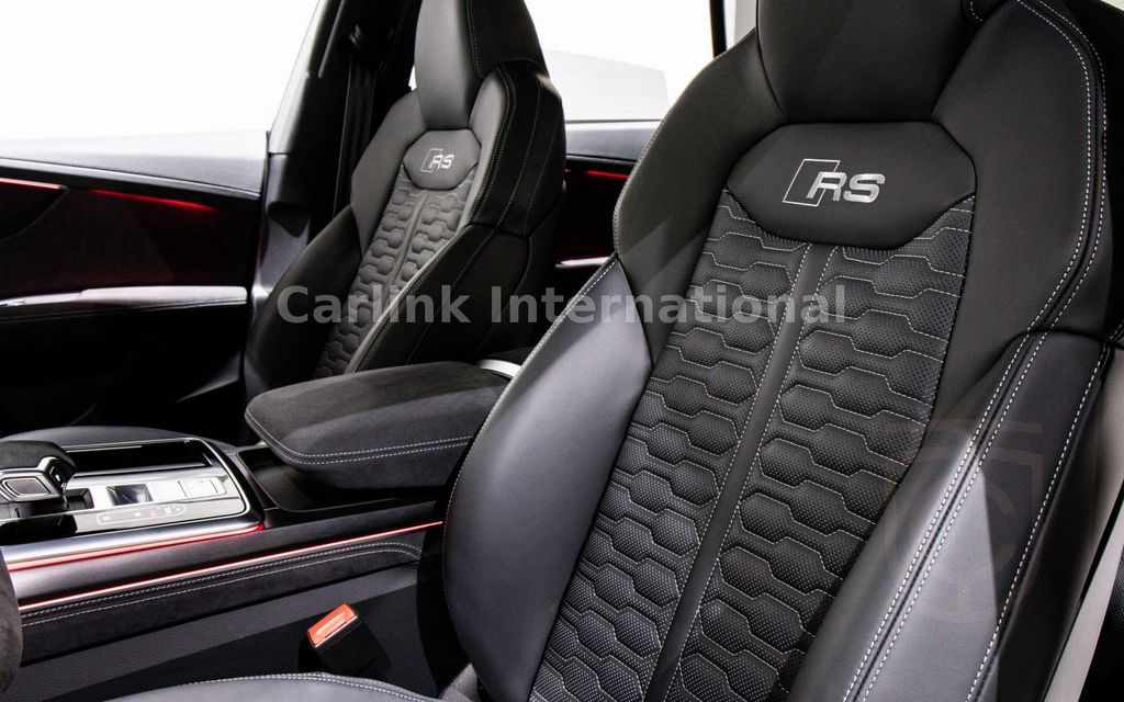 Audi RSQ8 PERFORMANCE-KERAMIK-AHK-SITZBELUFT.OLED