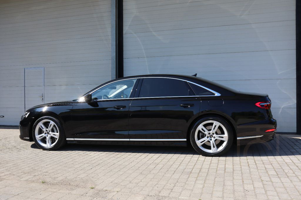 Audi A8L 60 TFSIe lang PANO/ALLRADL./B&O/TV/HuD/NACHT
