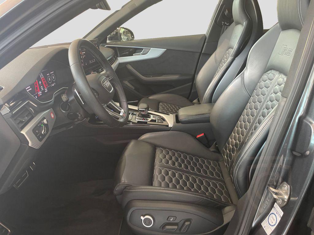 Audi RS 4 Avant TFSI S-tronic quattro B&O Matrix Pano