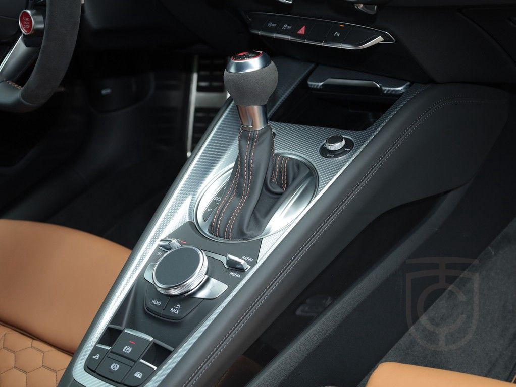 Audi TT RS Roadster quattro