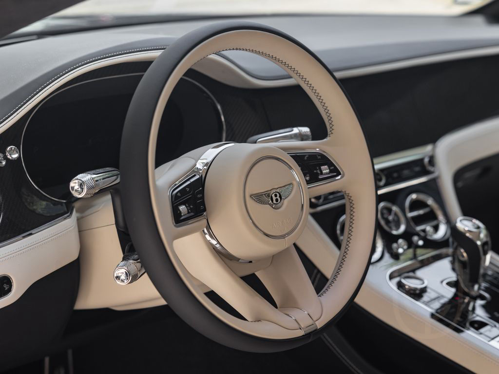 Bentley Continental GT*Black Line*First Edition*NAIM*