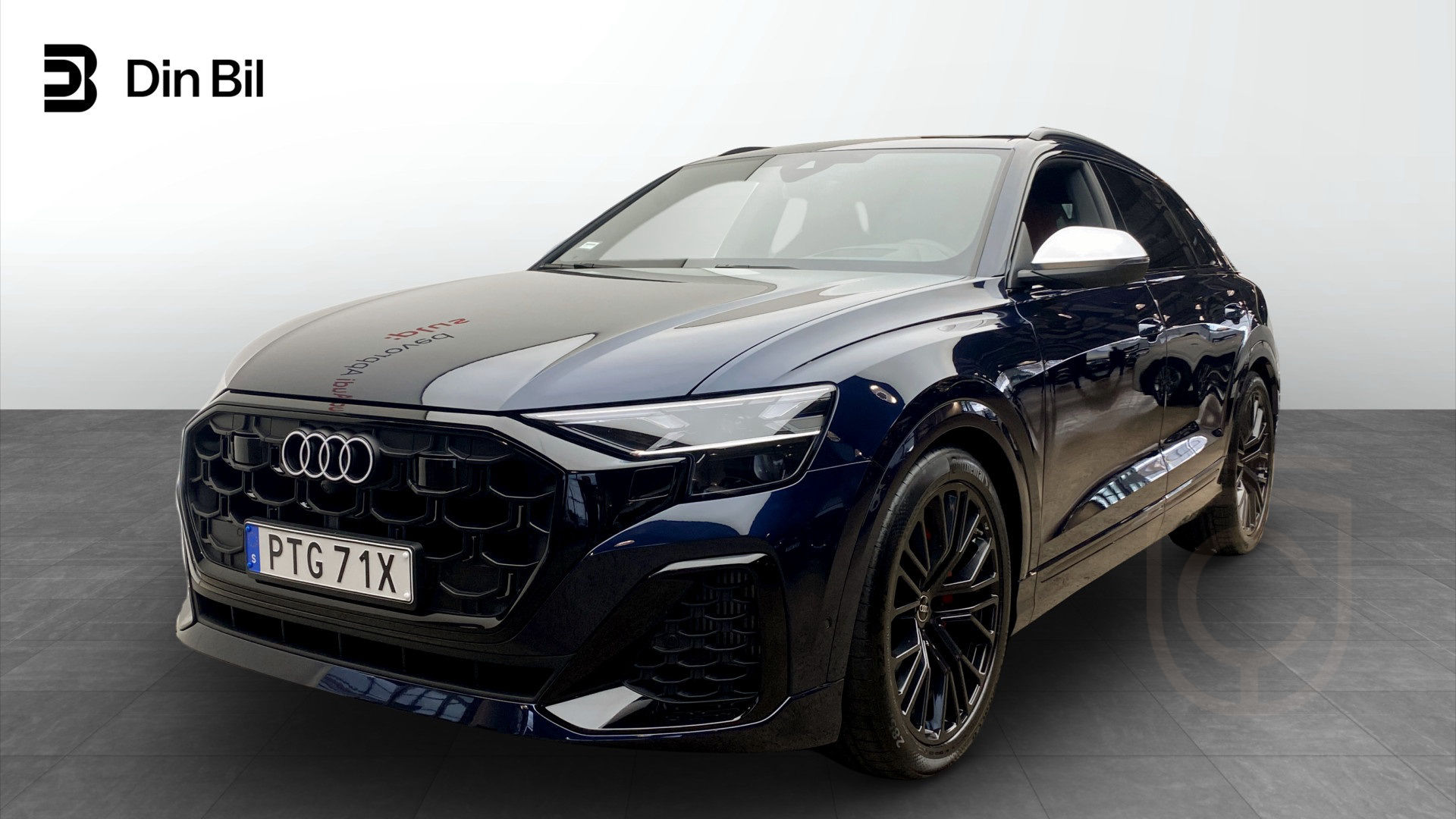 Audi SQ8 TFSI quattro