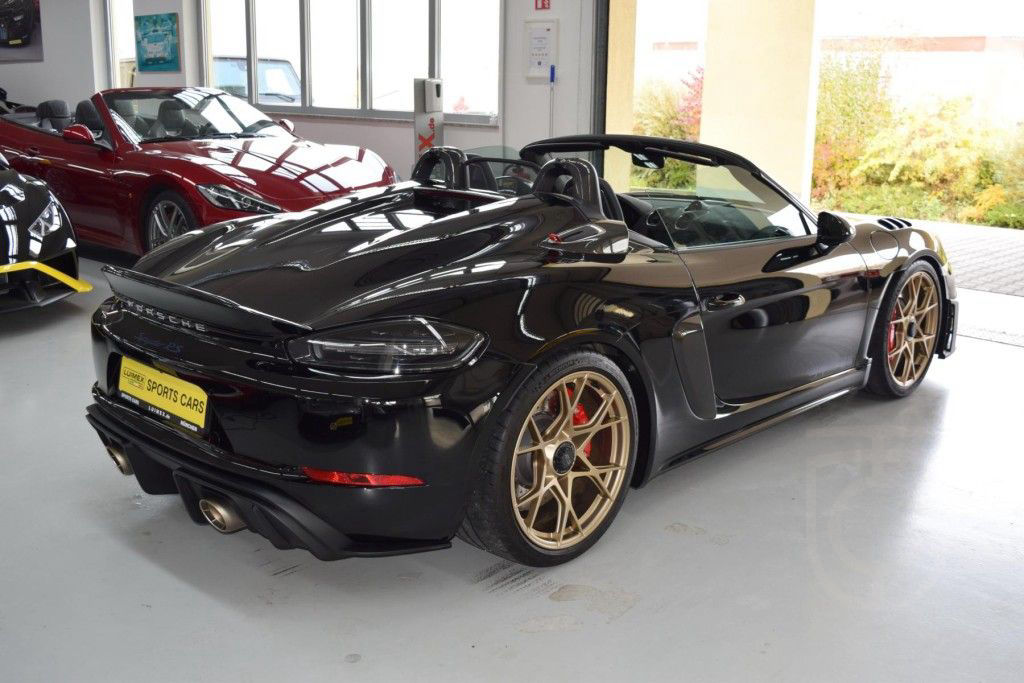 Porsche Boxster 718 Spyder RS Weissach
