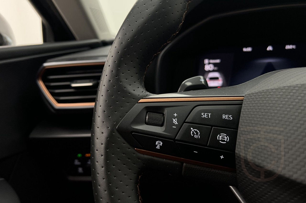 Cupra Leon eTSI
