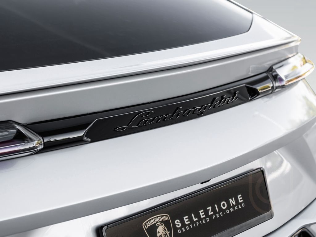 Lamborghini Urus S | Carbon Interior | Night Vision