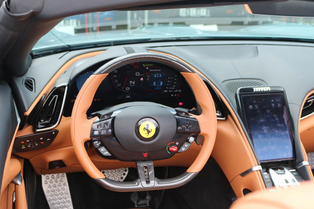 Ferrari Roma Spider