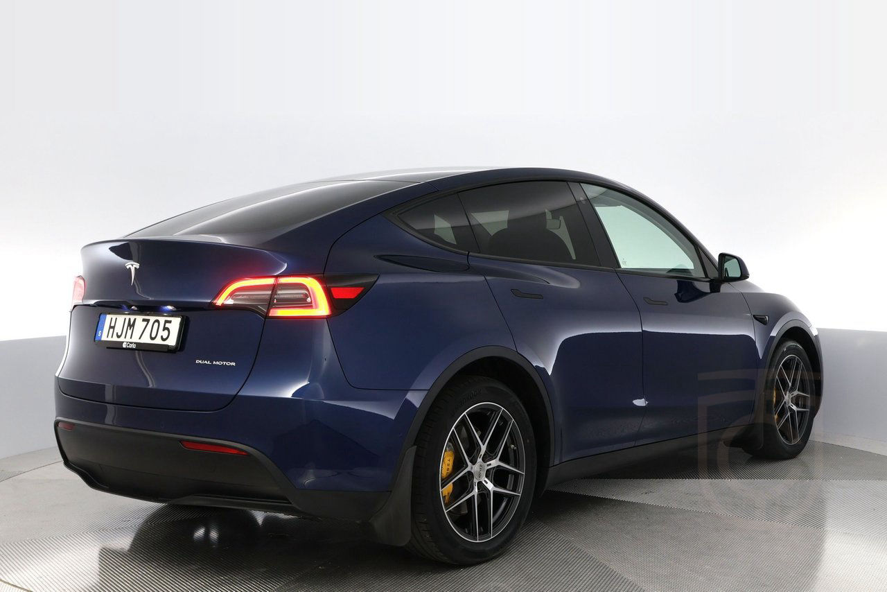 Tesla Model Y Long Range AWD EAP Acc.Boost Pano