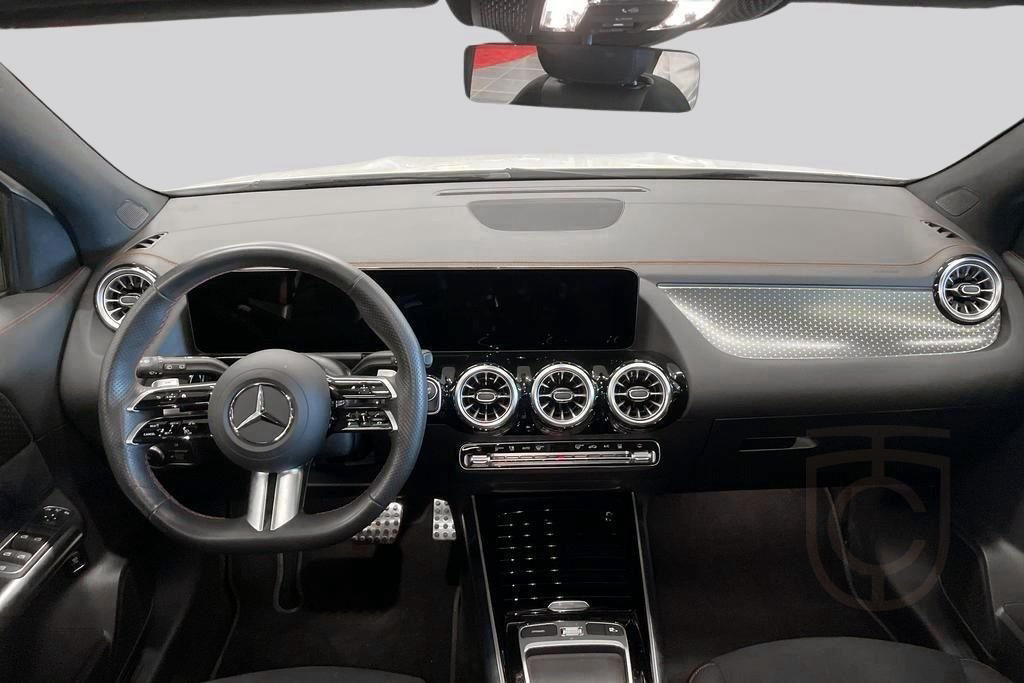 Mercedes-Benz EQA 300 4MATIC 168kW 2025