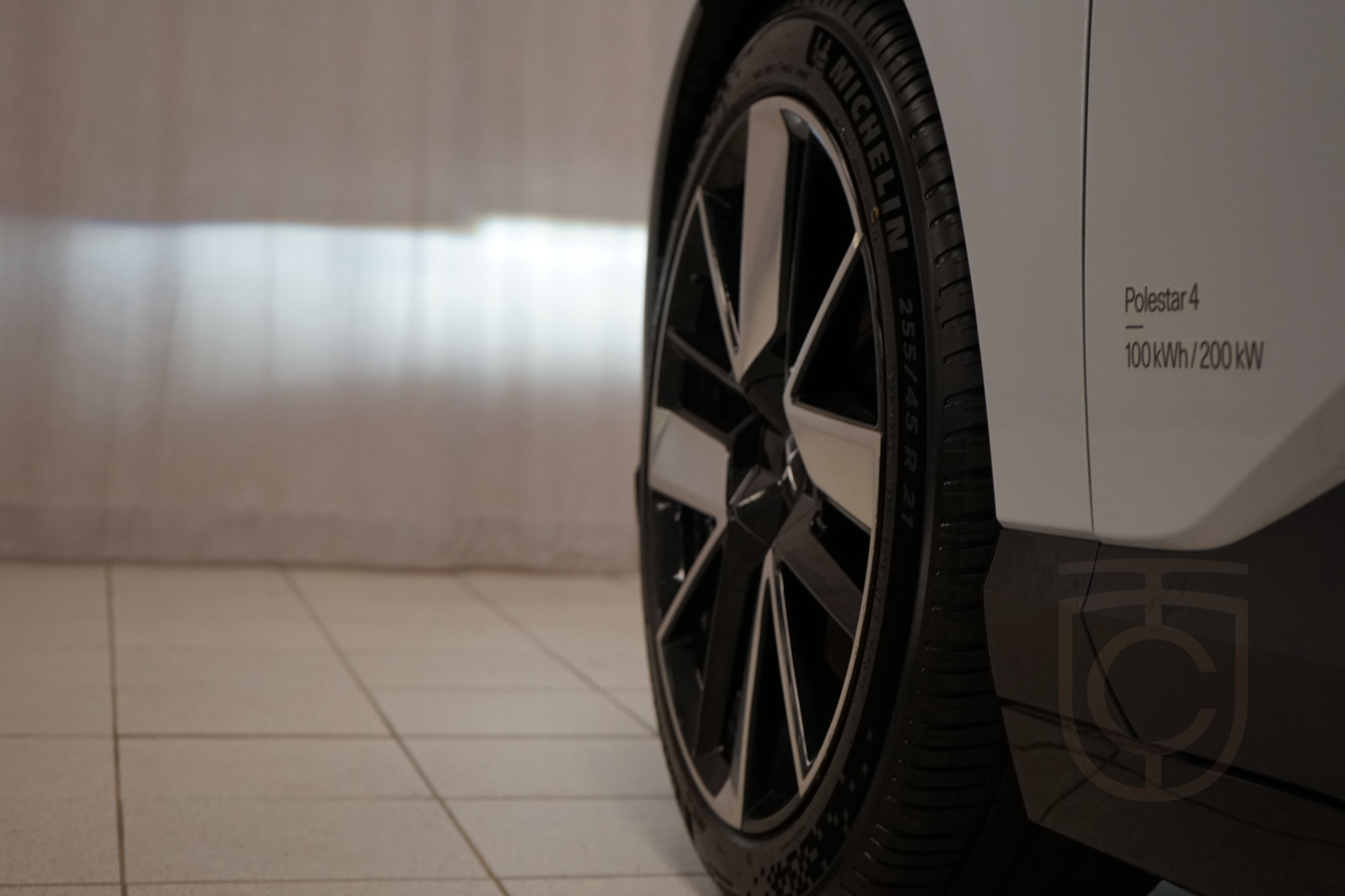 Polestar 4 Long Range Single Motor