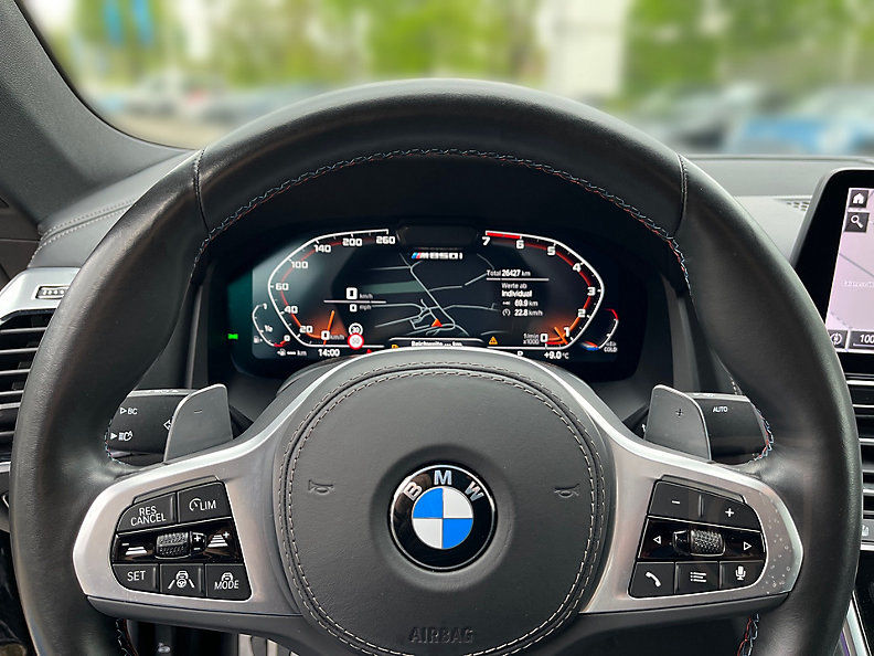 BMW M850i xDrive Cabrio