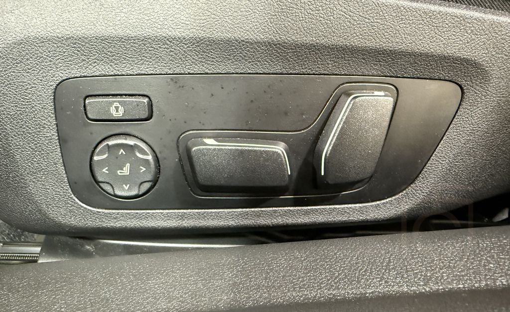 BMW M2 Coupé HUD M-Sitze ACC DA PA RFK HK ALED
