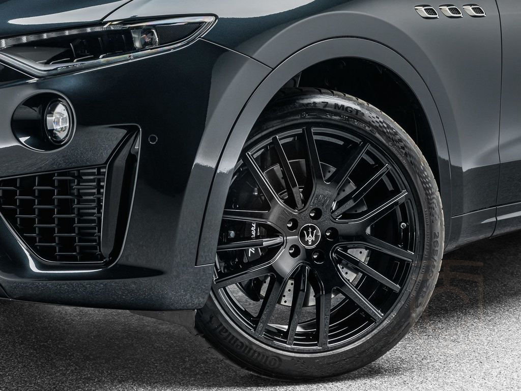 Maserati Levante Modena S ULTIMA TAGESZULASSUNG AKTION
