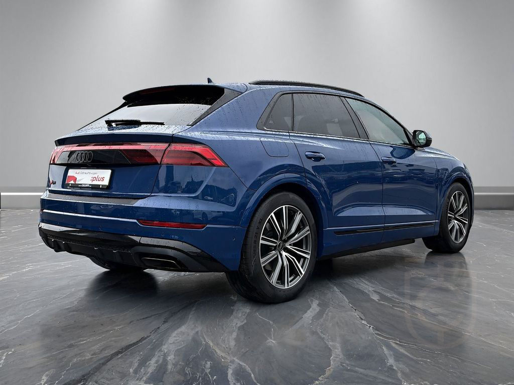 Audi Q8 55 TFSI +S-LINE+ADAPAIR+AHK+360°+OPTIK+MATRIX