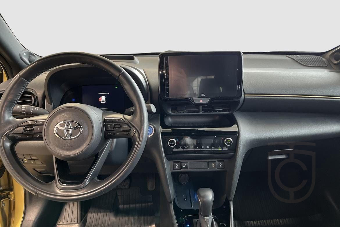 Toyota Yaris Cross Hybrid AWD-i 1,5 PREMIERE EDITION