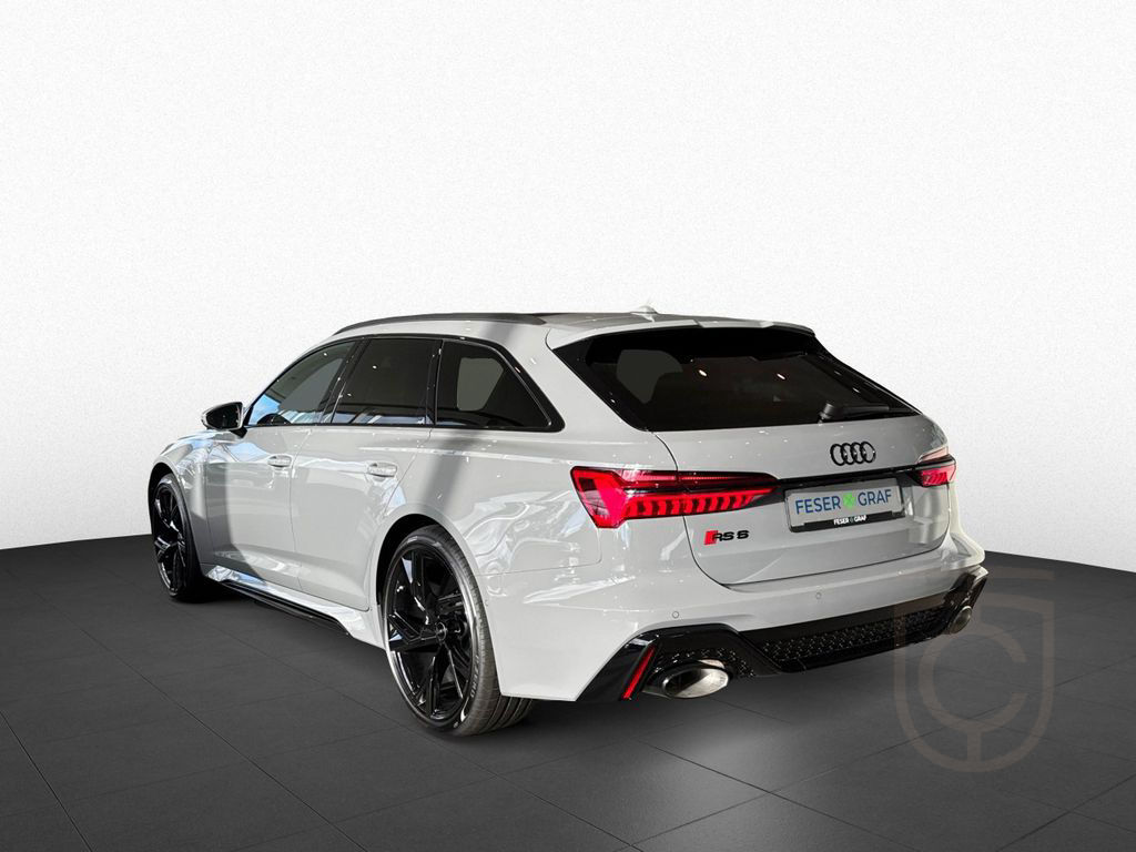 Audi RS6 Avant 600 PS tiptronic MATRIX/PANO/HEAD-UP