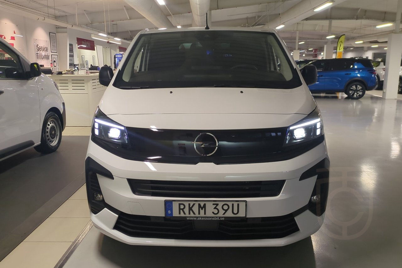 Opel Vivaro L3 145 AT8 ELITE