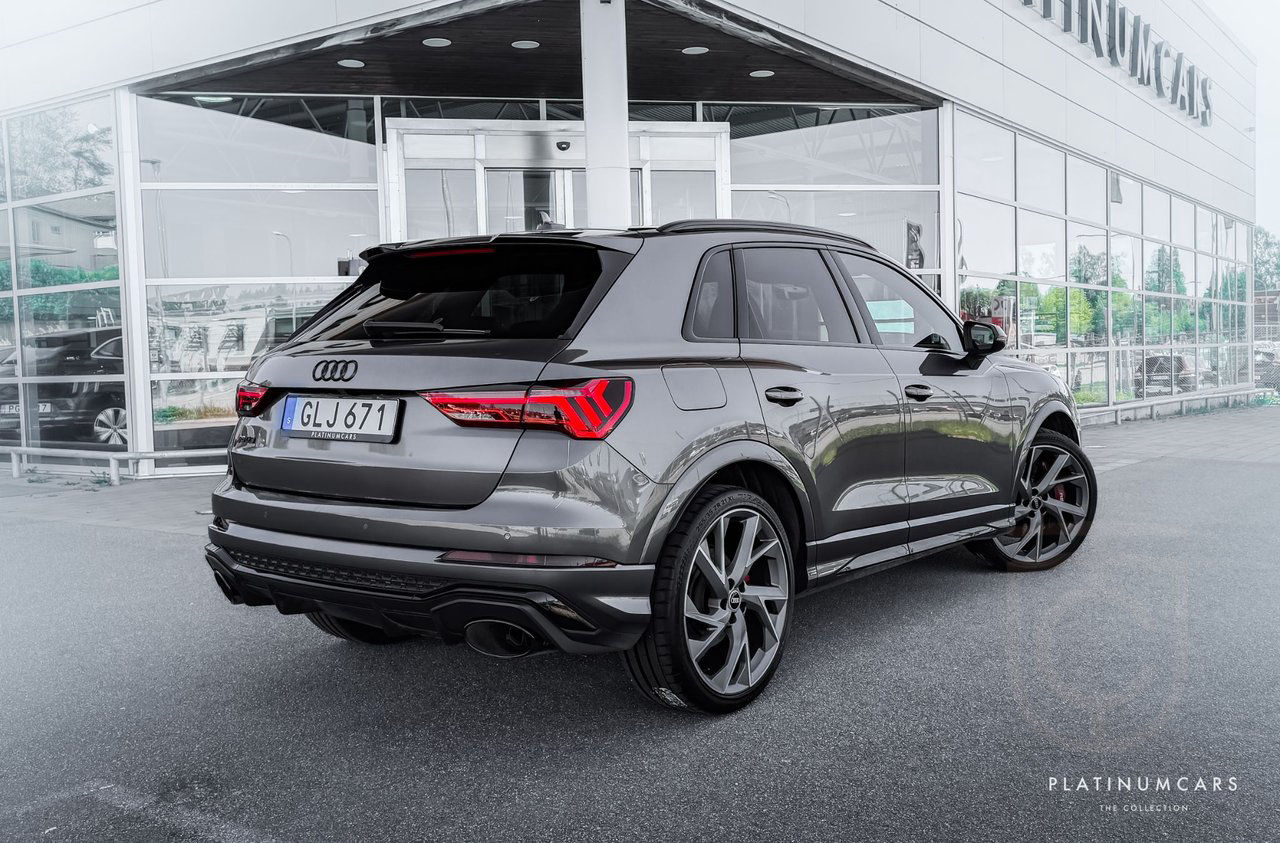 Audi RSQ3 SUV
