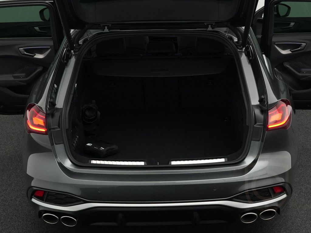 Audi S5 Avant TFSI *PANO*MATRIX*HdUp*VIRTUAL*B&O*20"*